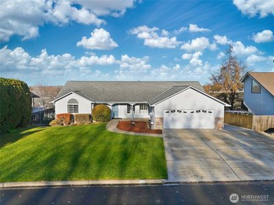 340 SE Highland Park Drive, College Place, WA, 99324