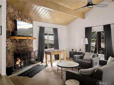 31634 Valley View Dr, Running Springs, CA, 92382