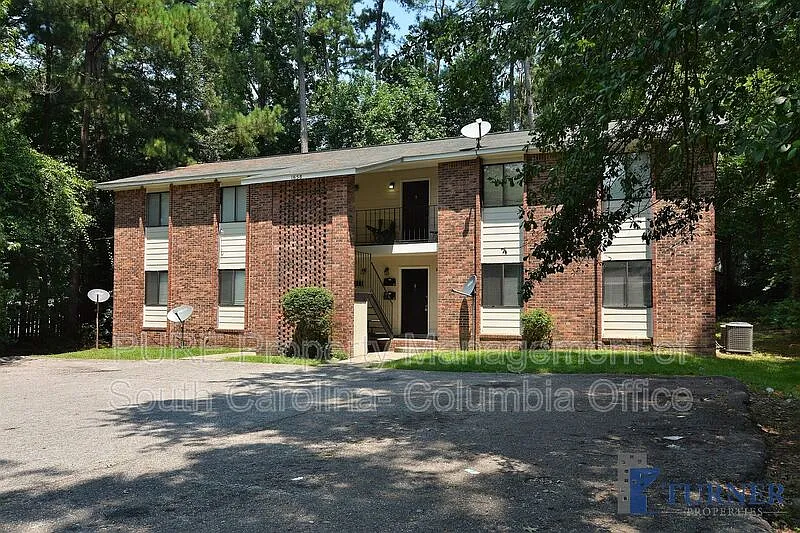 Building Photo - 1658 Horseshoe Dr #B