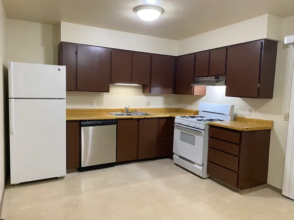 924 E 79th Ave #6, Anchorage, AK 99518