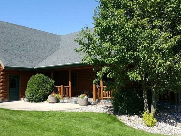 2nd image of 7087 County Road 11 NE