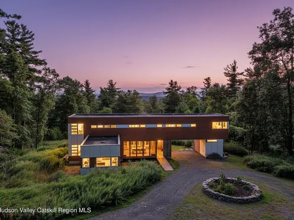 53 Freeman Avery Road, Olivebridge, NY 12461