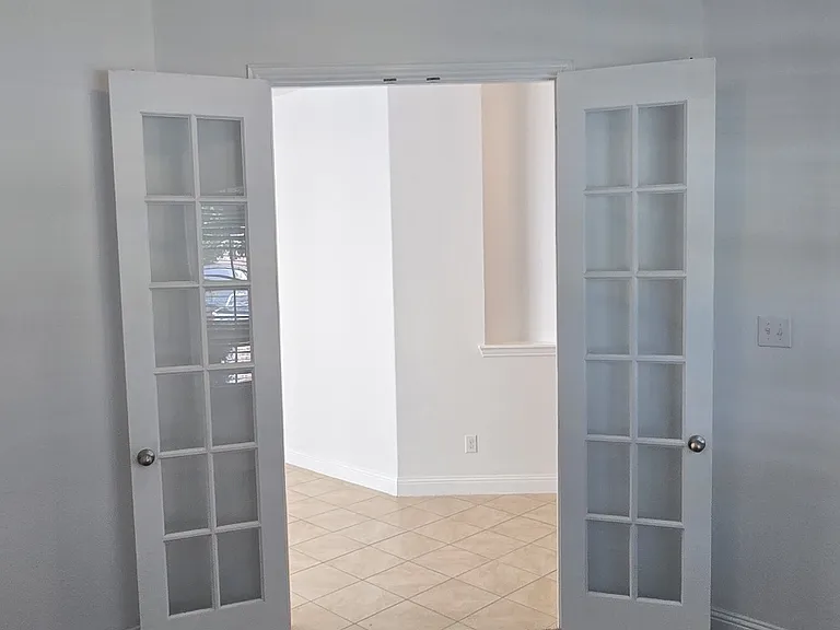 624 Calliopsis St — Photo 6