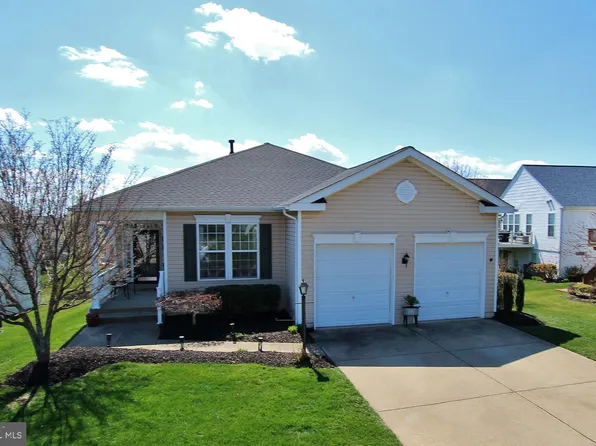 3704 Detrick Trl, Dumfries, VA 22025