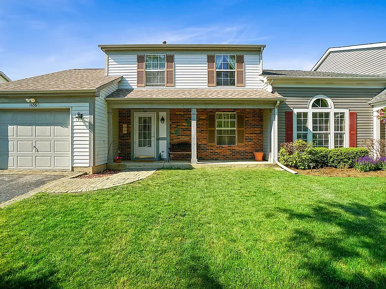 1656 Templeton Ct — Photo 13