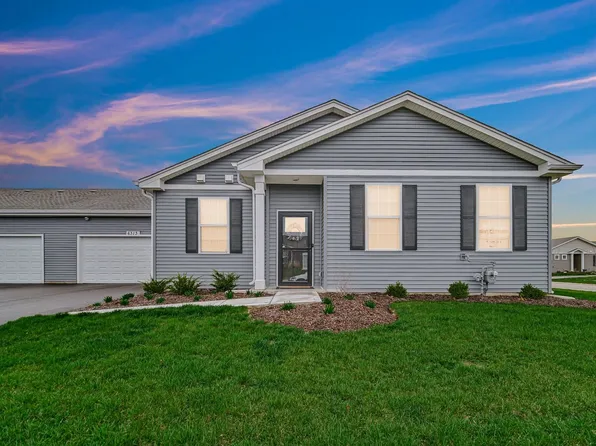 6313 Maple Glen Dr, Wonder Lake, IL 60097