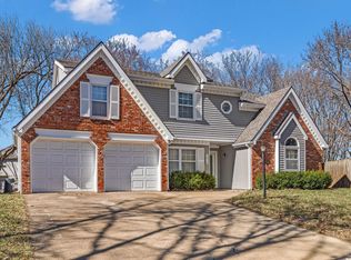 1315 Covington Ct, Lawrence, KS 66049