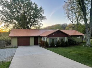 615 Westerly Ln, Ligonier, PA 15658