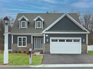 12 Arbor Meadow Dr, Cromwell, CT 06416