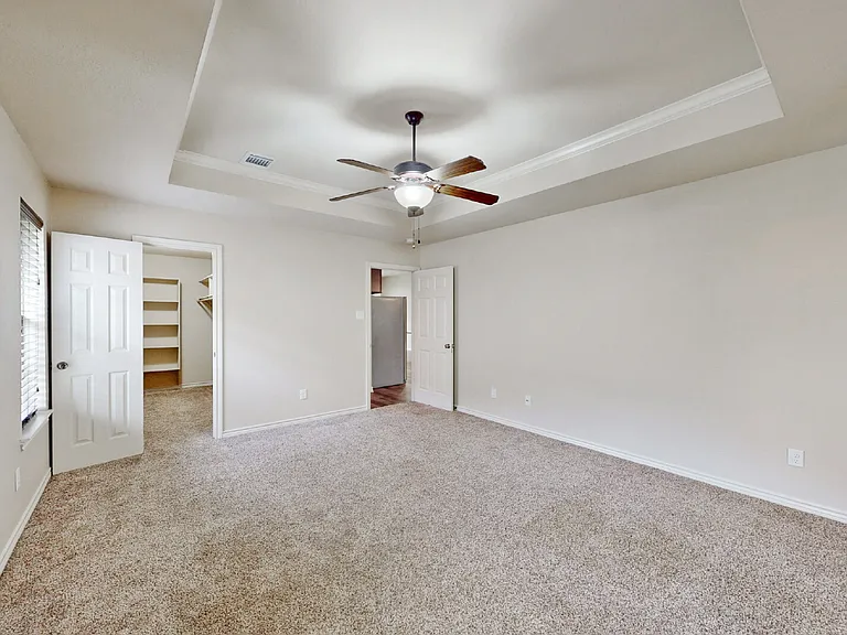 1120 Eagle Ave — Photo 13