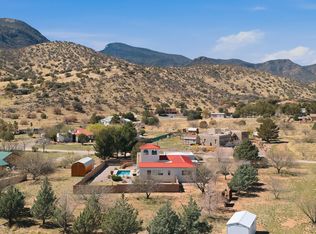 6033 S Apache Rose Trl, Hereford, AZ 85615