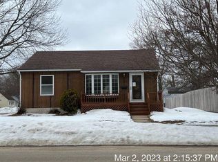 306 16th St SE, Austin, MN 55912