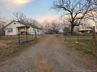 28602 Old Tarby Rd, Poteau, OK 74953