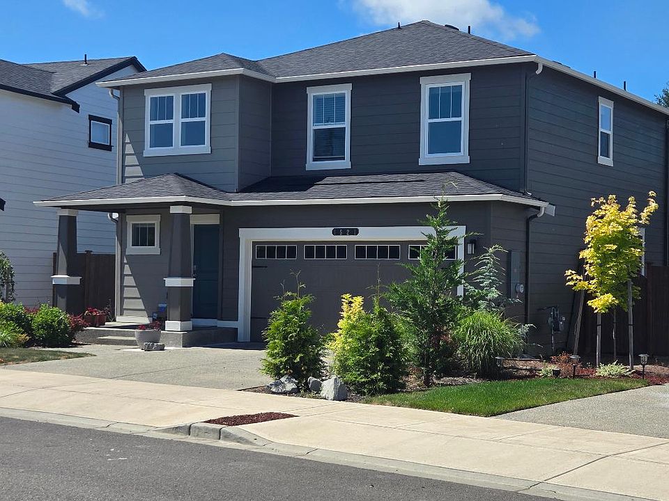 1st image of 1521 SW Fielder Pl