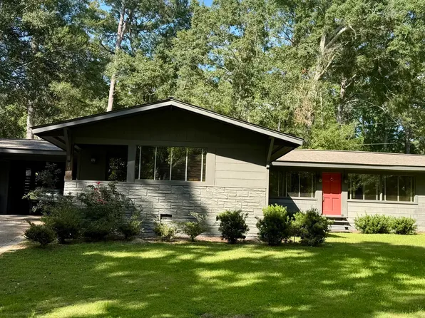 107 Woodland Hill Dr, Brookhaven, MS 39601