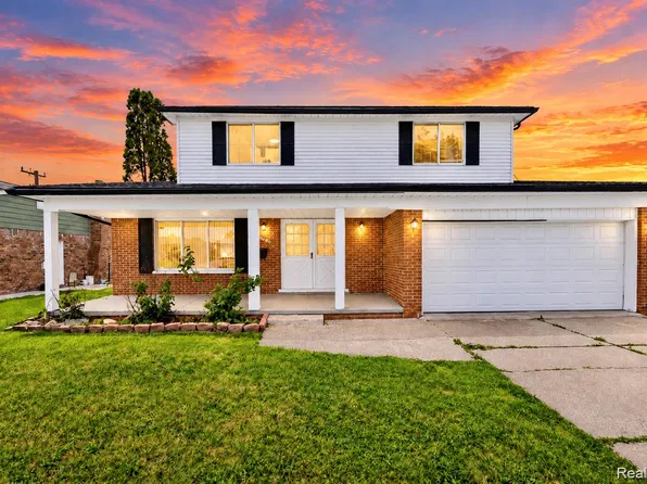 3528 Byrd Dr, Sterling Heights, MI 48310