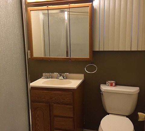 Bathroom1