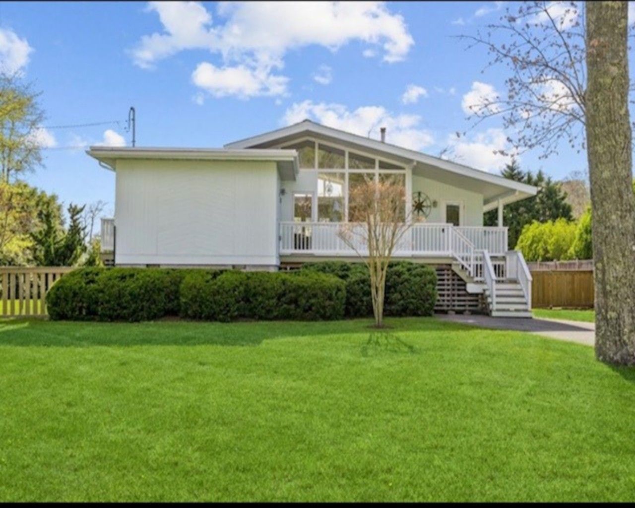 28 Landing Ln, East Quogue, NY 11942 Out East