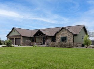 130 Parker Rd, Mercer, PA 16137