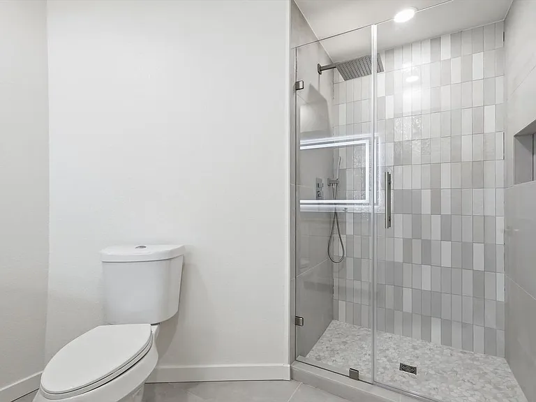 4816 Amesbury Dr #128 — Photo 20