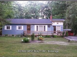 16 Fredrick Ave, Tiny, ON L0L1P1