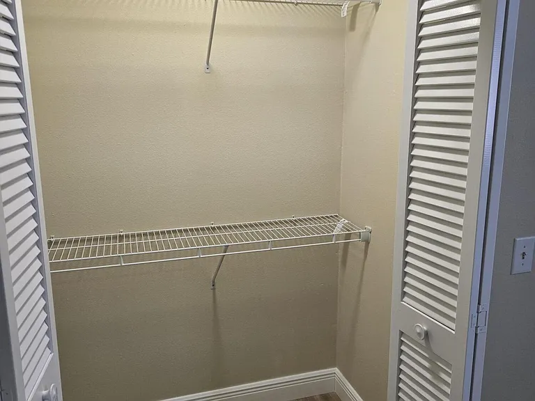 189 Seawind Dr #13 — Photo 16