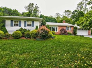 90 Southview Ter, Middletown, NJ 07748