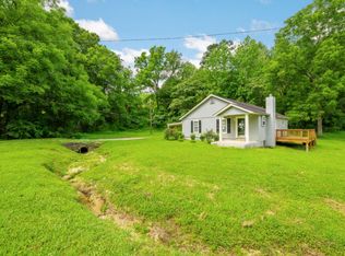 404 W Schmitt Rd, Rossville, GA 30741