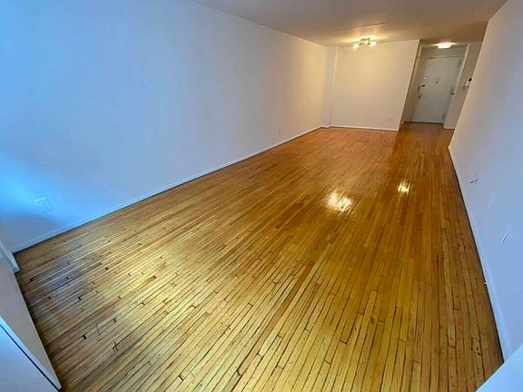2nd image of 122 E 13th St APT 4B
