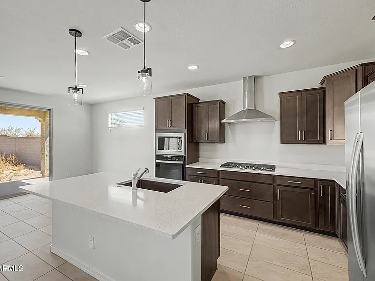 17558 W Luke Ave — Photo 11
