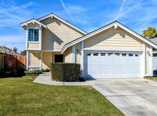 7170 Hanover Cir, Bakersfield, CA 93309