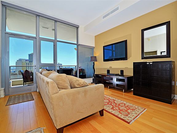 5th image of 575 6th Ave Unit 1205