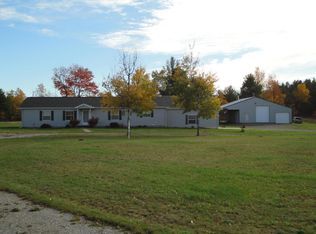 4477 Turtle Lake Rd, Johannesburg, MI 49751