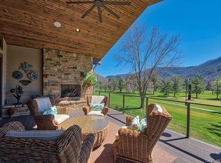 246 Alexander Dr, Maggie Valley, NC 28751