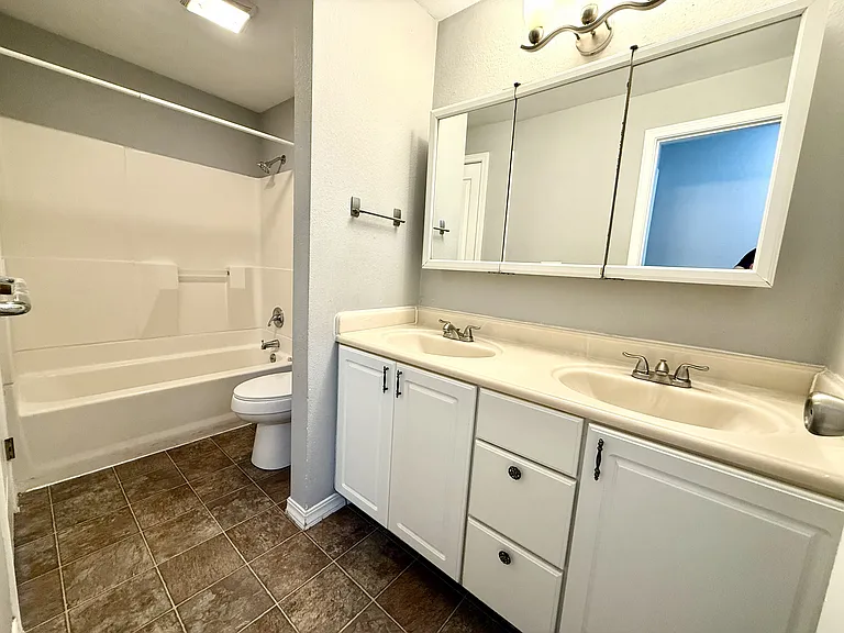 4308 NE Sunset Blvd #U1 — Photo 7