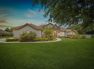 748 Mills Estate Pl, Chuluota, FL 32766