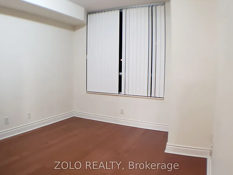 78 Harrison Garden Blvd #511 — Photo 9