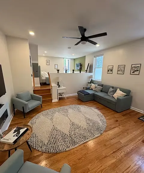 450 Fitzwater St — Photo 9