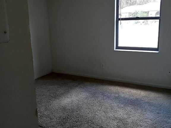 5th image of 5354 Bogdonoff Dr