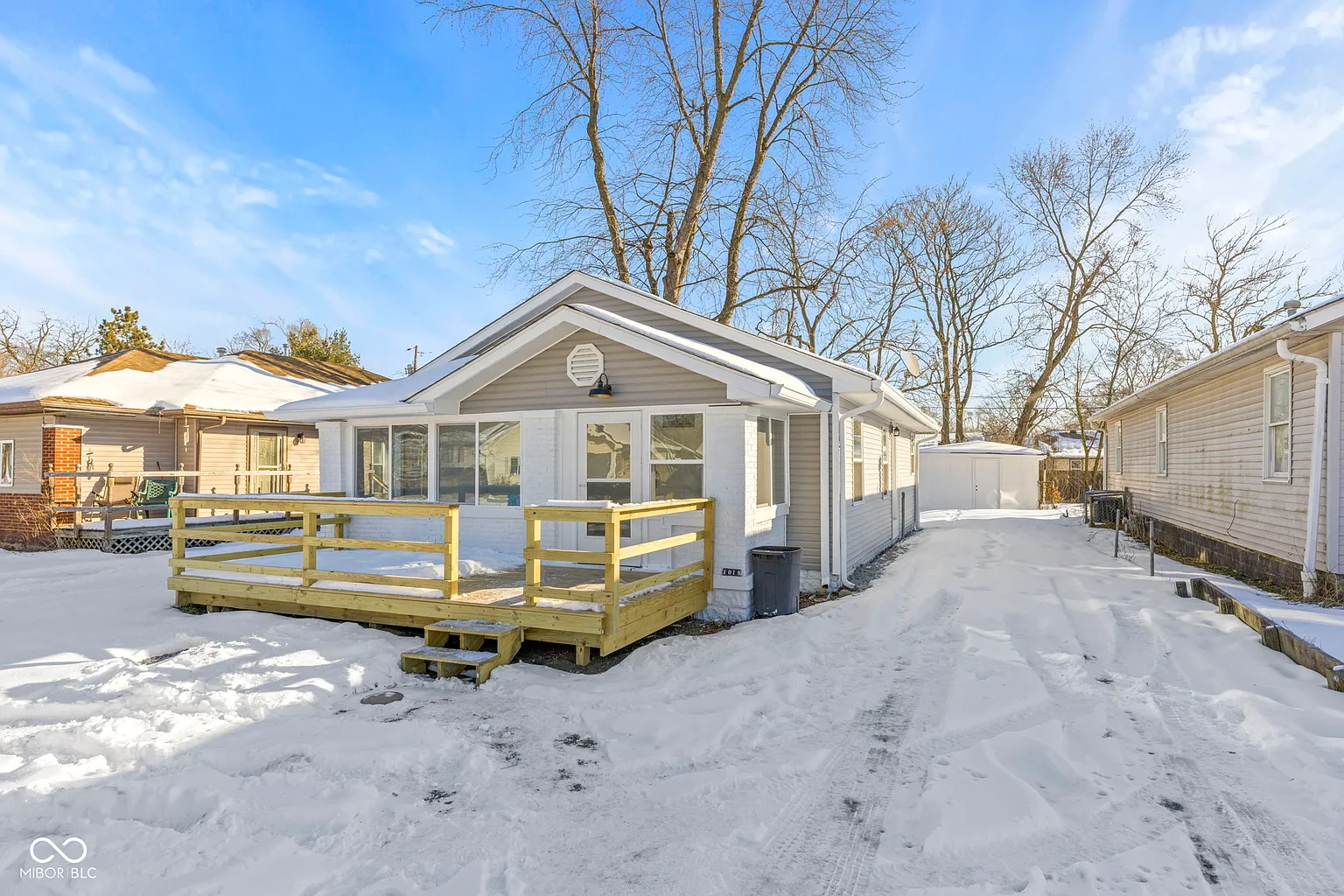 1019 Laclede St photo 1