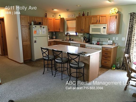 3rd image of 4611 Holly Ave