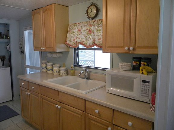 Upgraded Kitchen