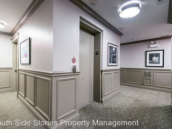 4th image of 4705 S Champlain Ave #202