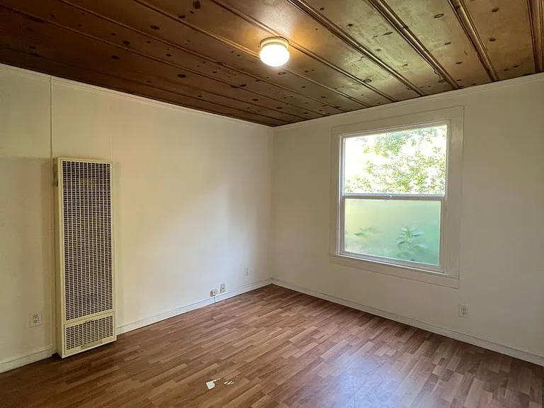 20359 Sunnyside Way — Photo 6