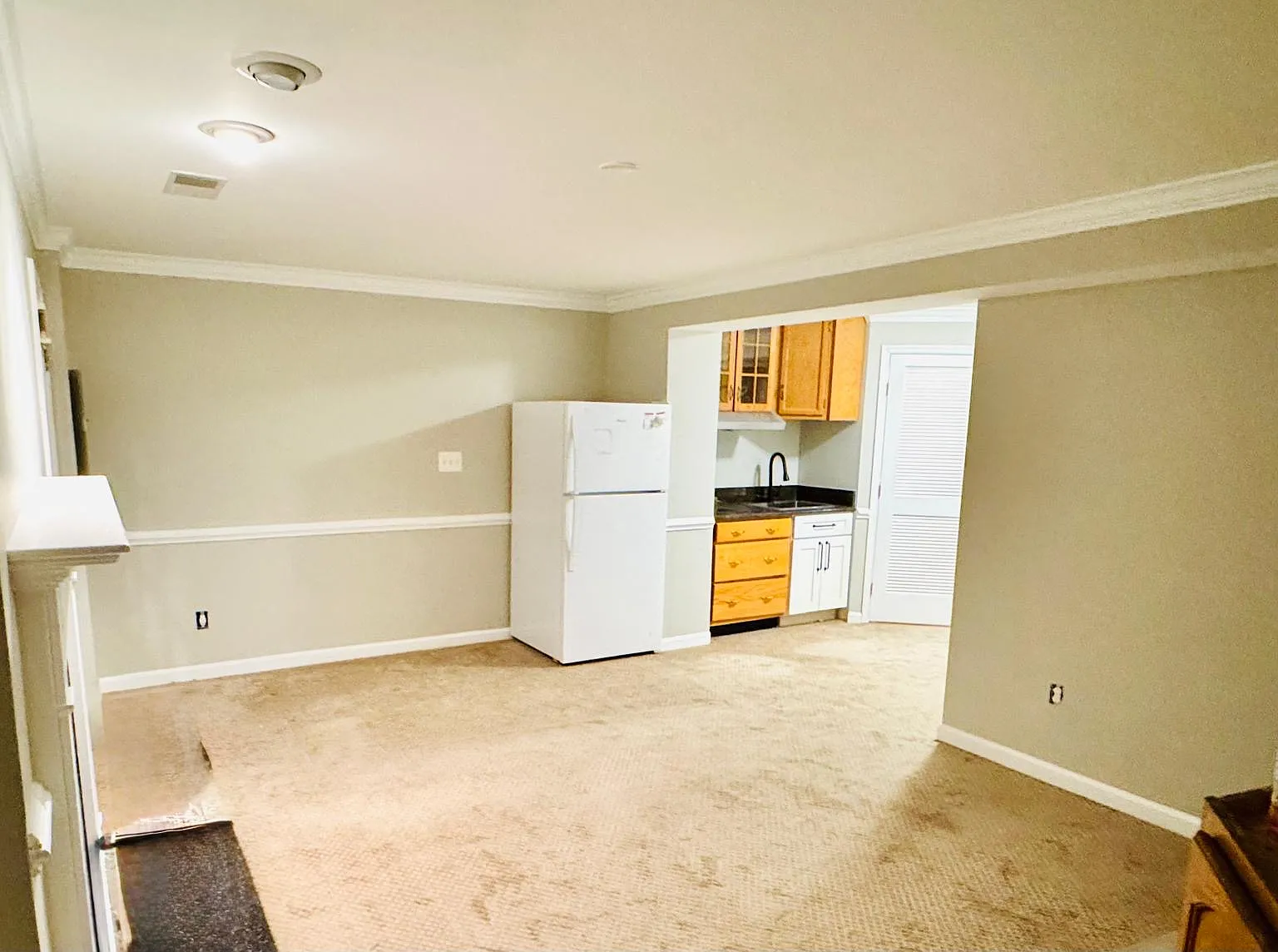 2 bed, 900 sqft, $1,750 — Photo 1