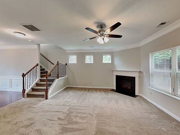 4th image of 1479 Wilford Dr NE