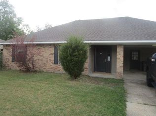 9724 Mint Dr, Baton Rouge, LA 70809
