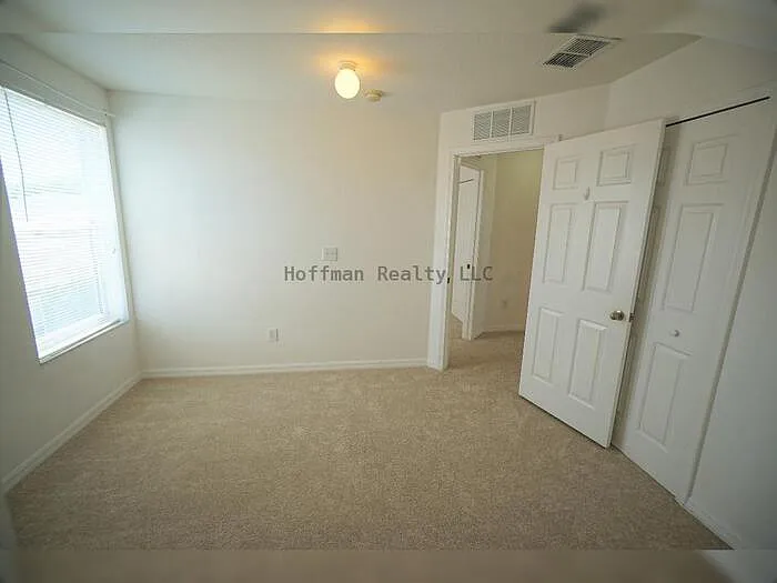 24606 Victoria Wood Ct — Photo 17