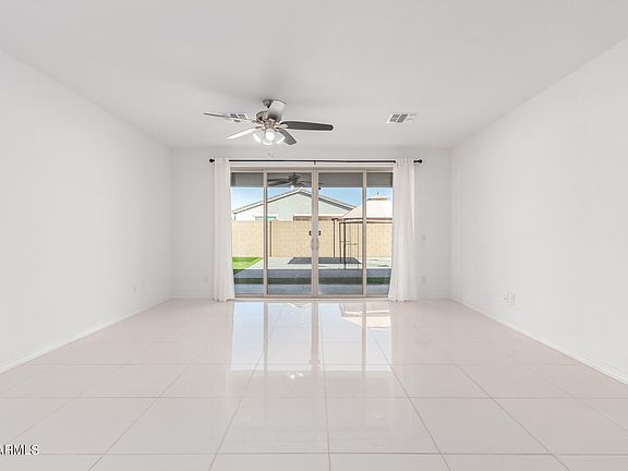 4th image of 308 E HAWAII Drive