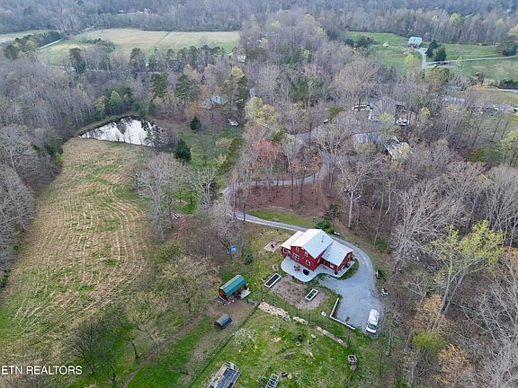 5th image of 1755 Ward Rd
